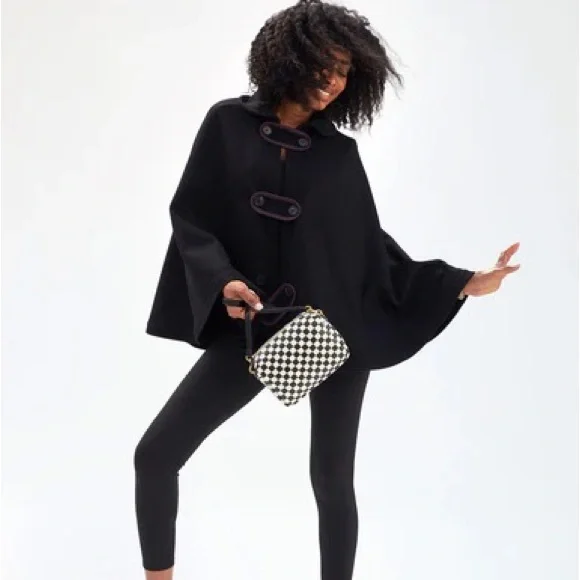 Steven Alan x Clare V Wool Cape - Picture 4 of 8